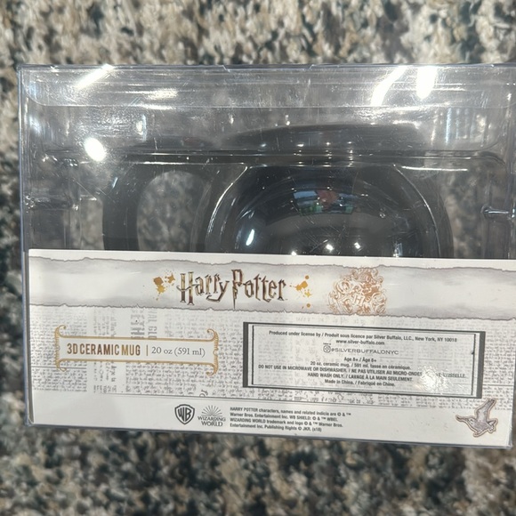 Harry Potter Hogwarts 3D Ceramic Sculpted Cauldron MugBlack 23 OZ New - Picture 3 of 4